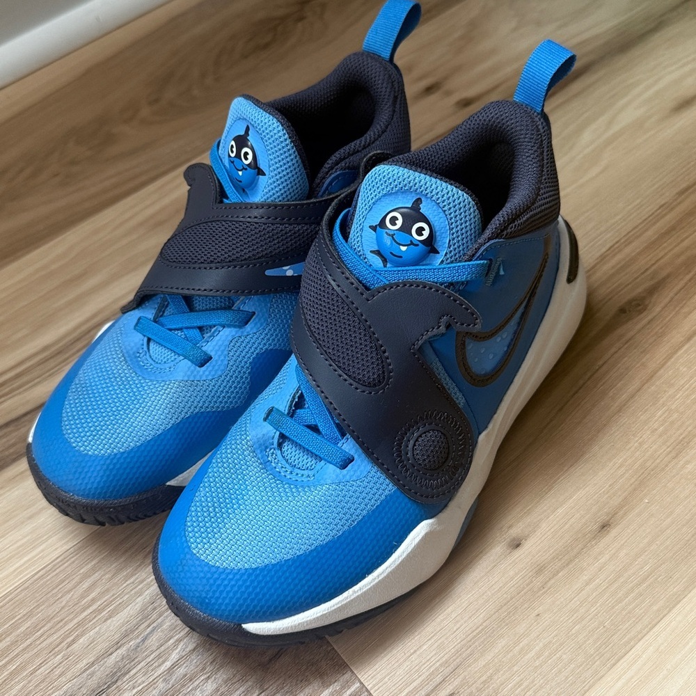 Blue and Black Kids' Sneakers with Cartoon Design 2y